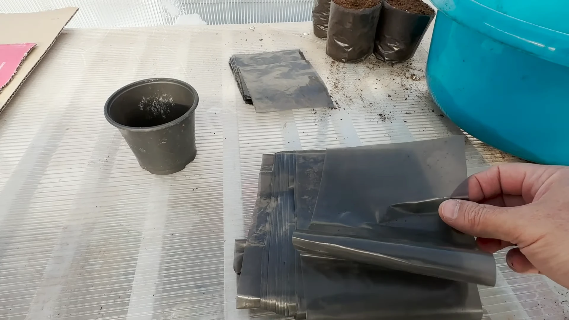 Рассадный рукав